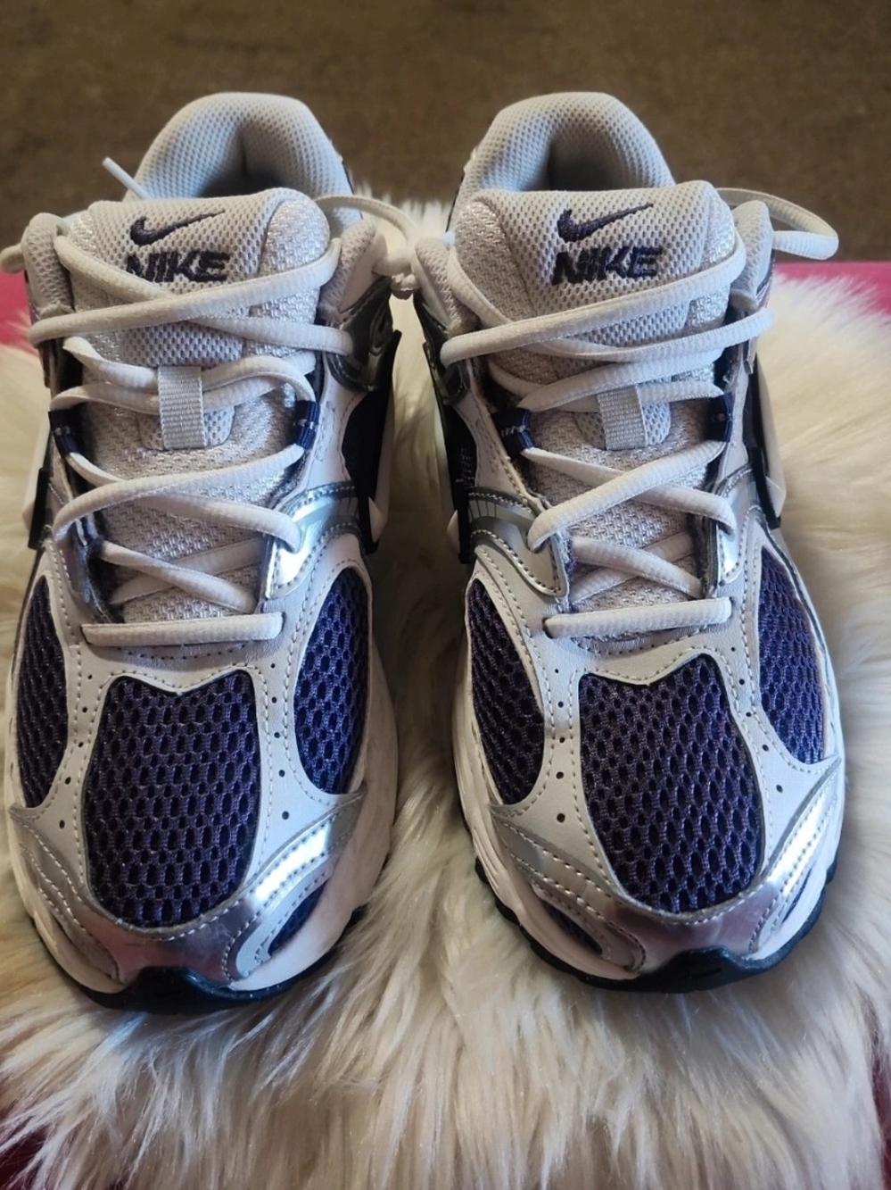 Nike Mesh V5 RNR Women's Sneakers